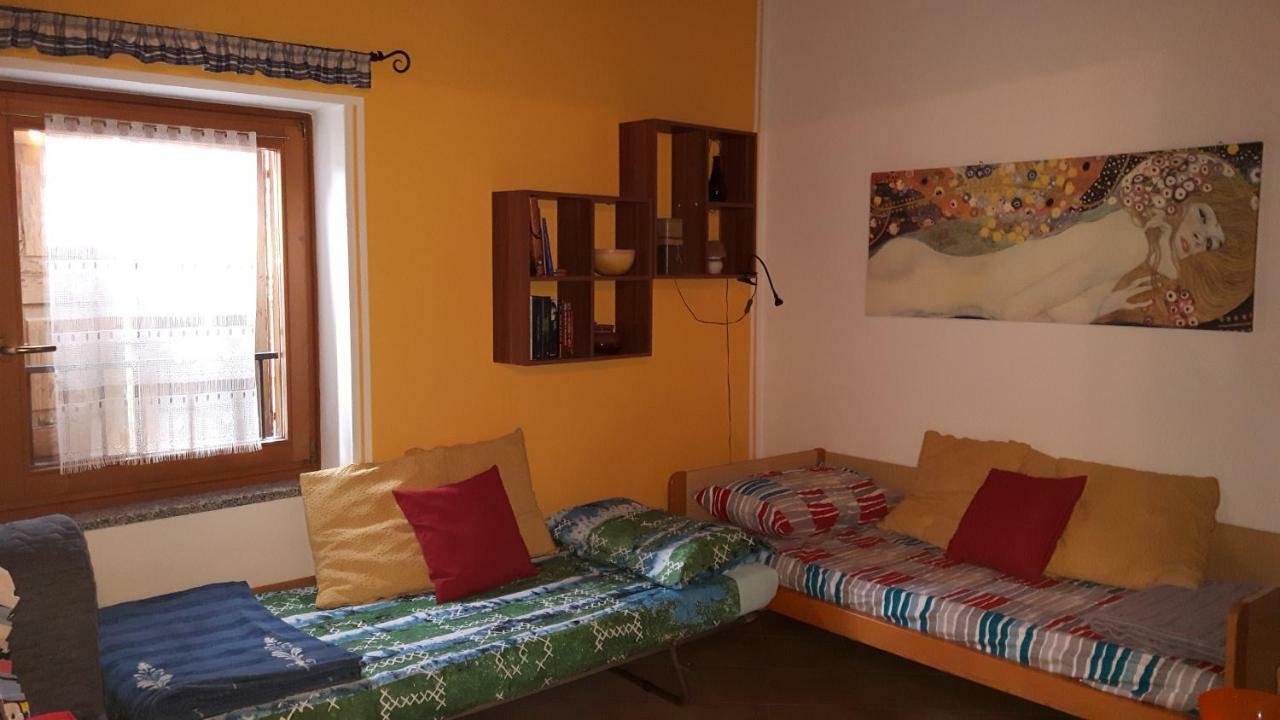 Apartamento Casa vacanze Ca' Manara Stazzona Exterior foto